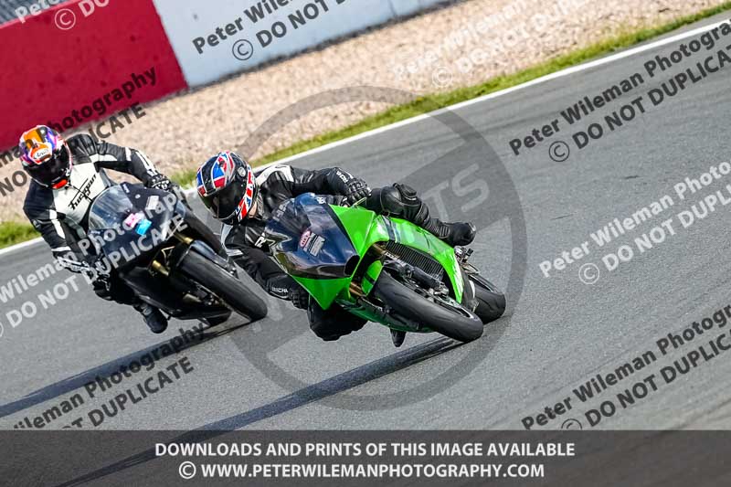 donington no limits trackday;donington park photographs;donington trackday photographs;no limits trackdays;peter wileman photography;trackday digital images;trackday photos